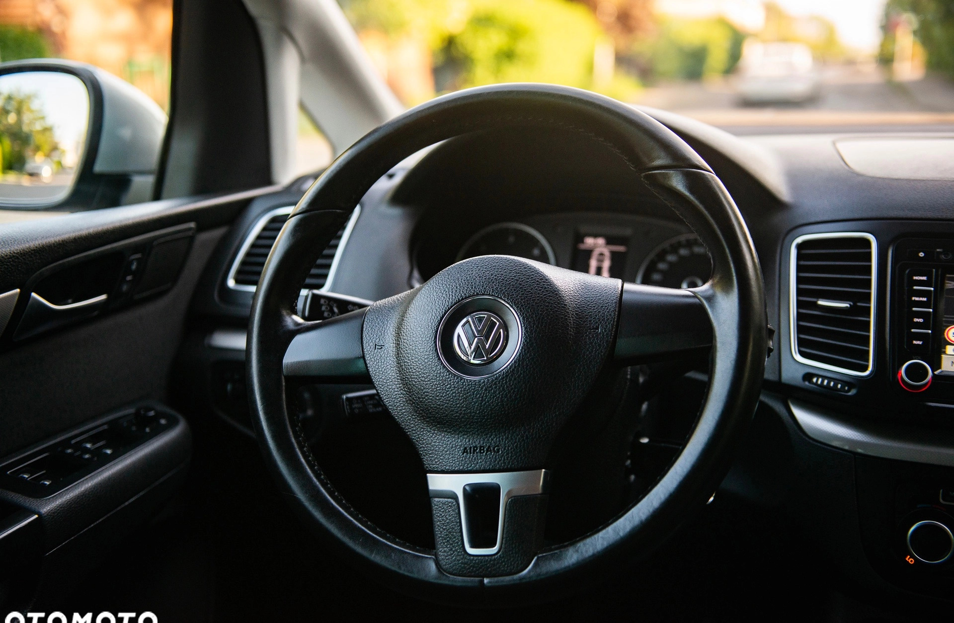 Volkswagen Sharan cena 42900 przebieg: 185000, rok produkcji 2011 z Szczecin małe 781